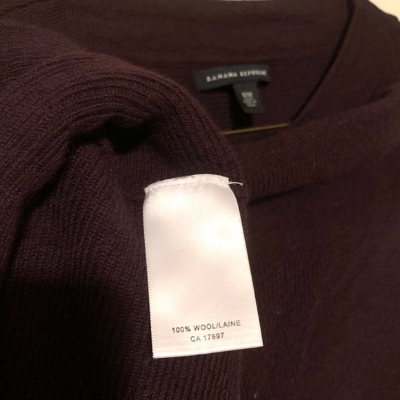 100%Wool BananaRepublic button-belt sweater/cardi - Picture 5 of 6